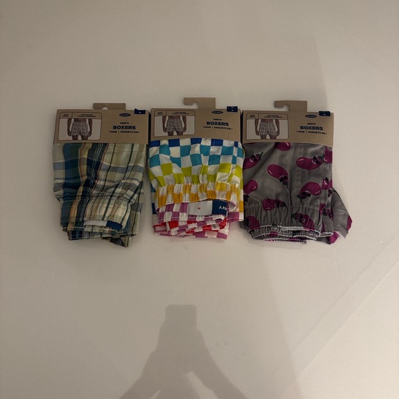 Old Navy Boxers Mens Medium 3 Pack - Picture 1 of 2
